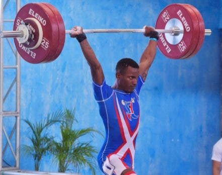 Luis Mosquera tres oro Cedeno logro tres plata
