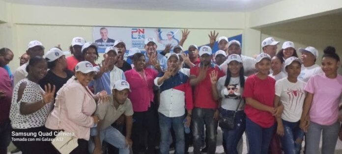 Movimiento en apoyo a Luis Abinader juramenta nuevos miembros en Los Alcarrizos