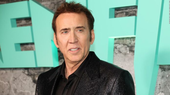 Nicolas Cage dice que su trabajo como actor lo mantuvo a flote después de malas decisiones de negocios