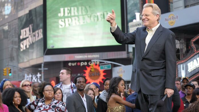 Revive los momentos más escandalosos del programa de Jerry Springer