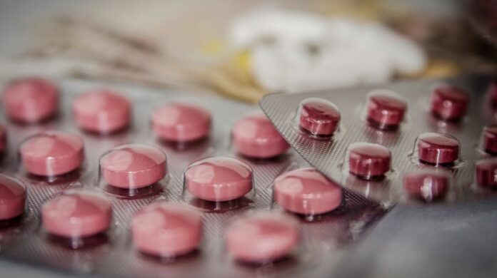 Panamá adquiere un nuevo medicamento para tratar a los pacientes con VIH