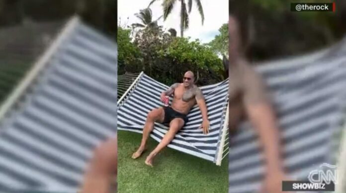 A todos nos ha pasado esto en una hamaca, incluyendo a The Rock