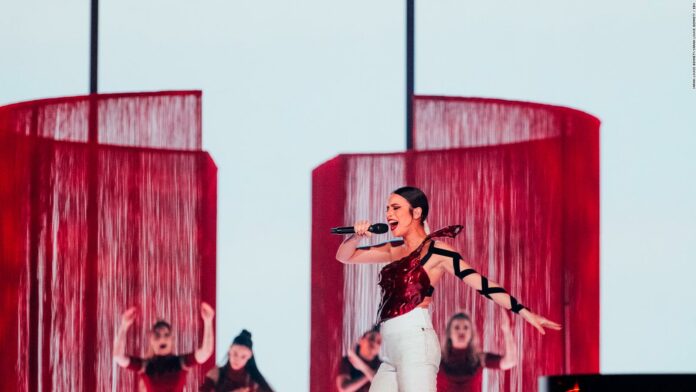 Blanca Paloma se emociona al explicar "Eaea", la canción con la que representará a España en Eurovisión