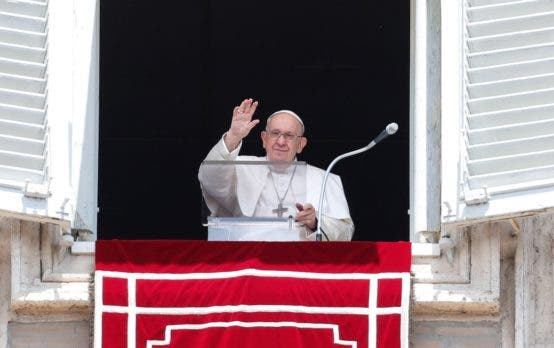 El papa Francisco pide “por favor” no acostumbrarse a la guerra