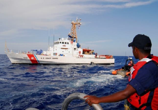 Embarcación salió desde Samaná hacia Puerto Rico zozobró y rescatan 29 náufragos
