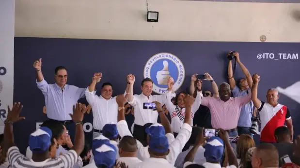 «Ito» Bisonó juramenta 700 nuevos miembros al PRM en San Pedro de Macorís