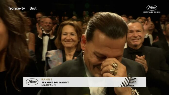 Johnny Depp, ovacionado por "Jeanne du Barry": así se emocionó en el Festival de Cine de Cannes