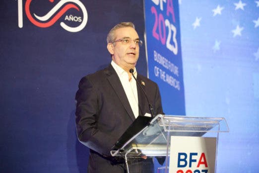 Abinader anuncia licitacion Tren Metropolitano del Gran Santo Domingo para