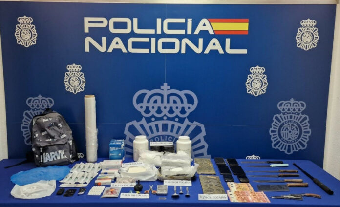 Desarticulan grupo criminal de origen dominicano y detienen a siete personas dedicadas a la venta de cocaína en España