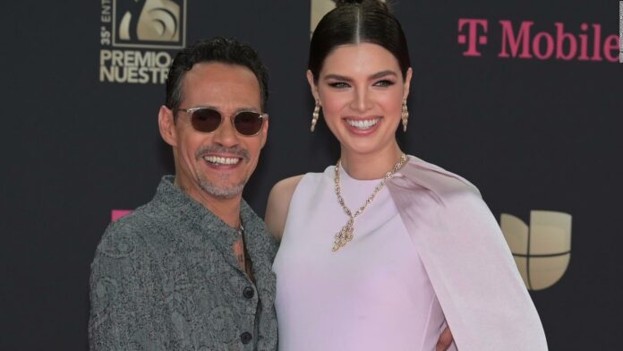 Marc Anthony y Nadia Ferreira comparten la primera foto de su bebé como parte de la celebración del Día del Padre en EE.UU.