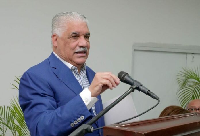 Miguel Vargas dice Gobierno debe consensuar con sectores de RD la instalación de oficina para ayuda a Haití