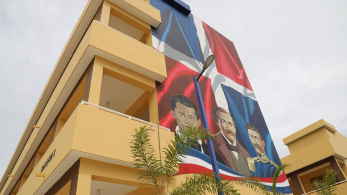 Muere niño de 12 años luego de recibir golpes de un compañero de clases en SDE