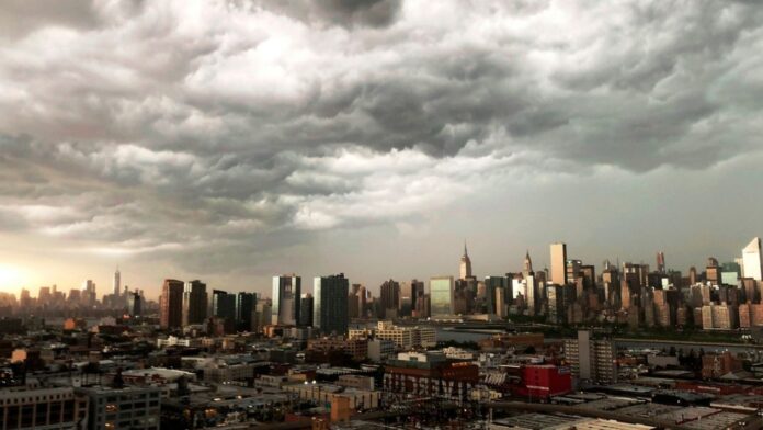 Nueva York en riesgo de tormenta severa con posibles vientos destructivos, granizo e inundaciones