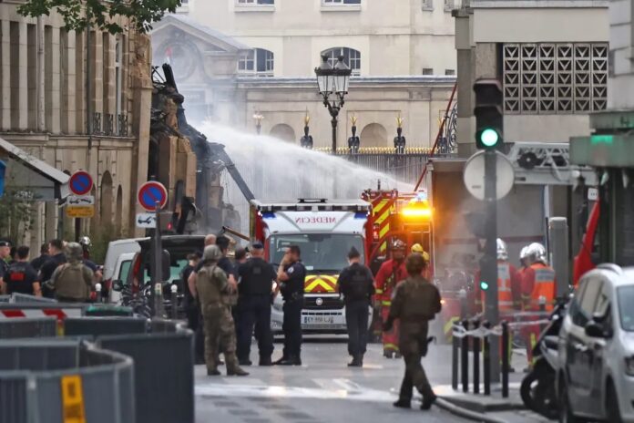 Un total de 29 heridos, cuatro muy graves y dos desaparecidos en la explosión de París