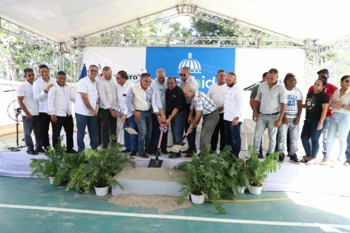 EGEHID invertirá más de RD$437 millones en construcción de carreteras en Jánico y Sajoma