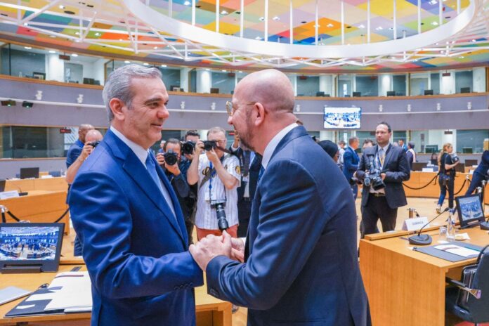 Presidente Abinader inicia jornada de este en Bruselas con reunión entre líderes europeos y del Caribe