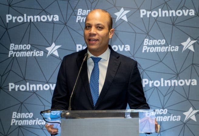 Carlos Julio Camilo presidente ejecutivo de Banco Promerica 1