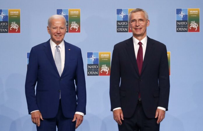 Biden está a favor de simplificar el proceso de adhesión de Ucrania a la OTAN