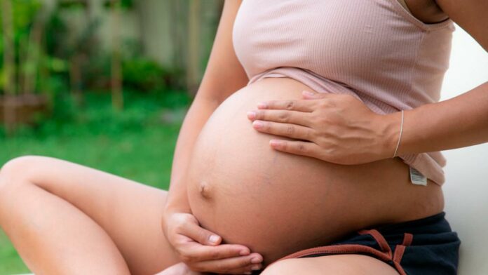 Fallece embarazada de gemelos por un shock hipovolémico en SPM