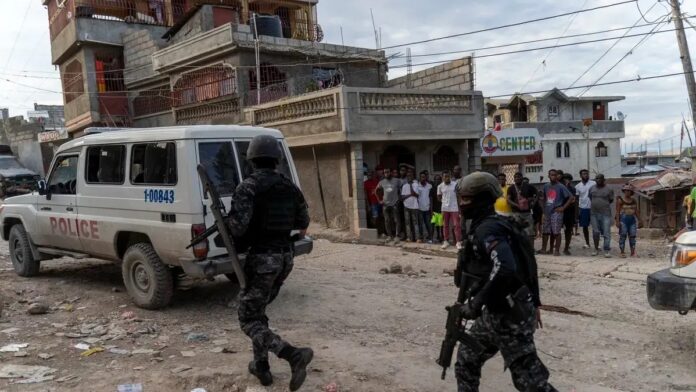 Grupo de derechos humanos señala repunte de violencia en Haití