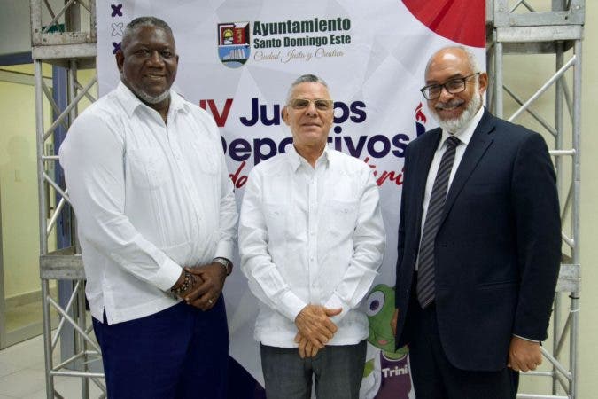 Roberto Neris Manuel Jimenez y Persio Maldonado