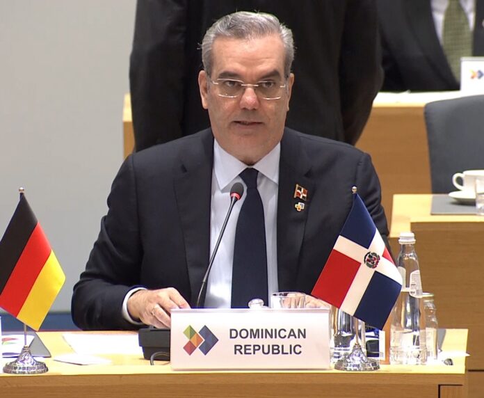 Presidente Abinader reclama a Unión Europea-CELAC aborden juntos desafíos de la pobreza