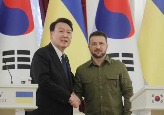 Zelensky agradece a presidente coreano su ayuda «para salvar vidas» en Ucrania