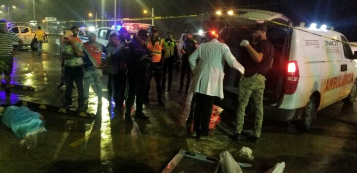 Un hombre y una niña de cinco años fallecidos tras aparatoso accidente en autopista Duarte