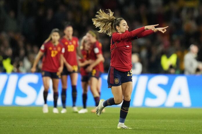 España gana su primer Mundial femenino de fútbol tras ganar a Inglaterra en la final