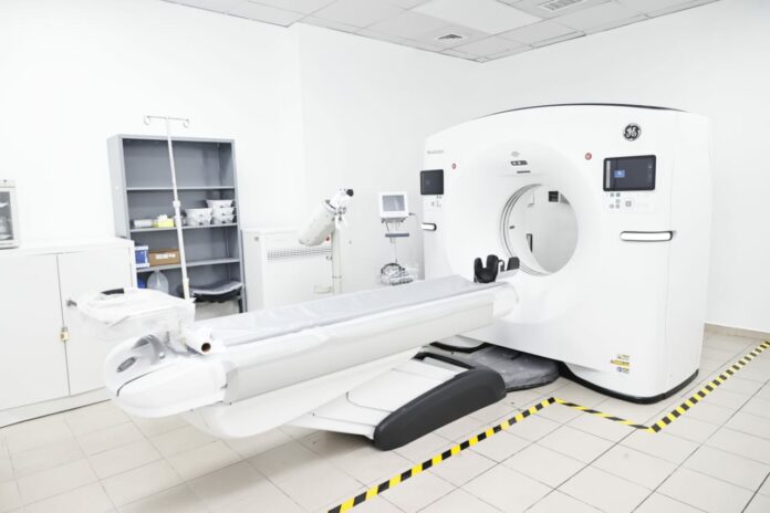 SNS fortalece Red Pública de Salud, remoza 24 hospitales y más de 500 CPN