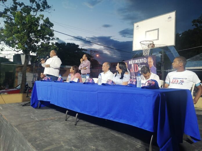 José Moya recibe apoyo de Movimiento JD en Santo Domingo Oeste