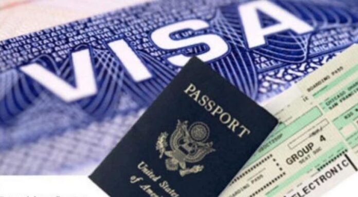EE.UU. reanuda visas de turismo B-2 para cubanos, pero solicitadas en un tercer país