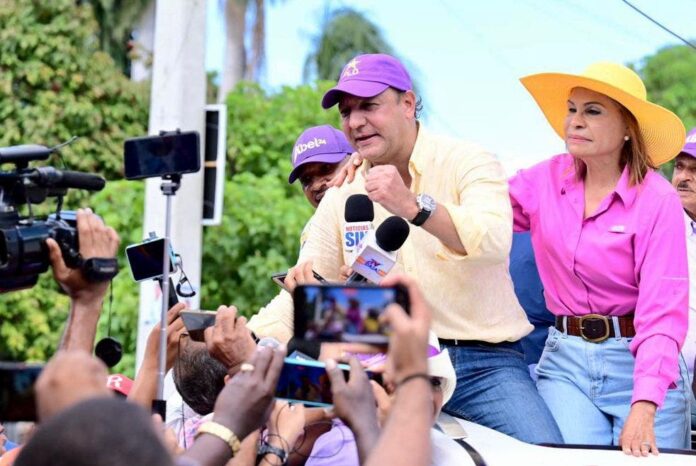 Abel dice Gobierno tiene al país cayéndose a pedazos