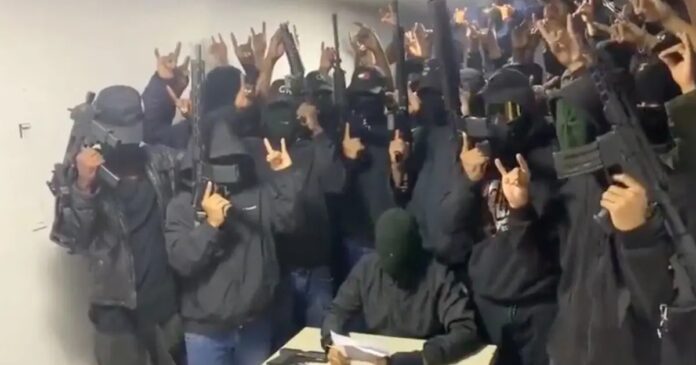 Banda «Los Lobos» se habría responsabilizado del asesinato de Villavicencio