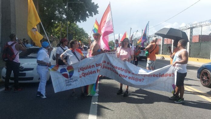 Colectivo LGBTIQ dominicano celebra caravana del orgullo y pide justicia por víctimas