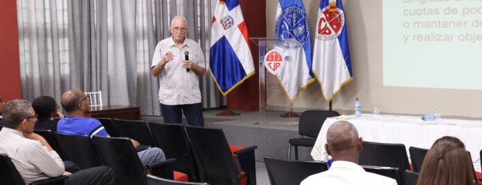 Experto ve ideología como filtro para las noticias falsas