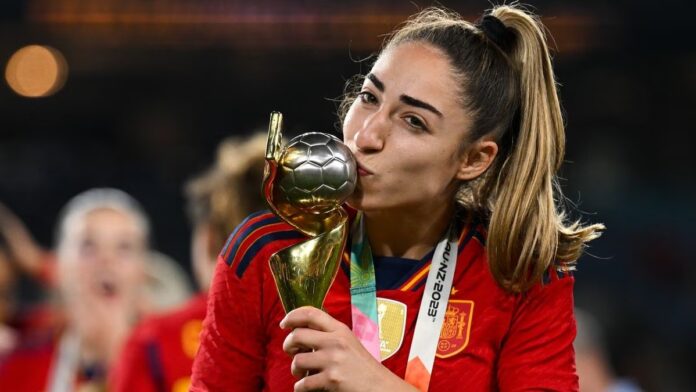 Fallece el padre de Olga Carmona, la goleadora española en la final del Mundial