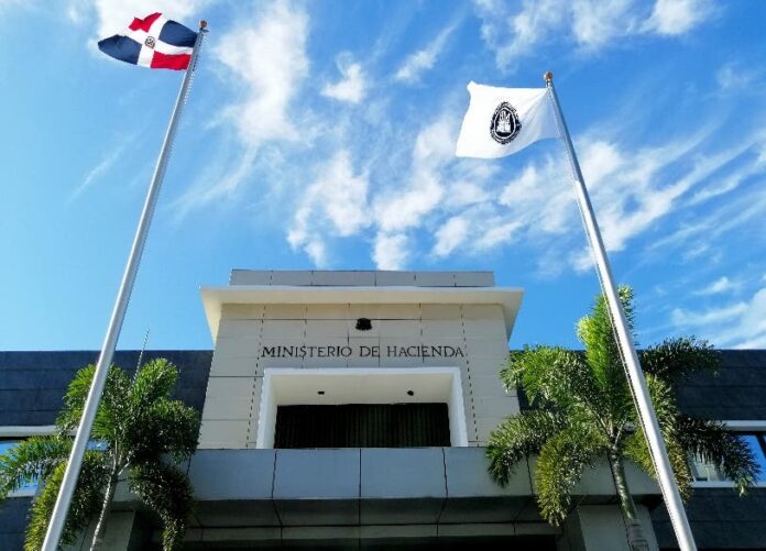 Hacienda firma acuerdo de pago anticipado de ISR de 25 mil millones de pesos