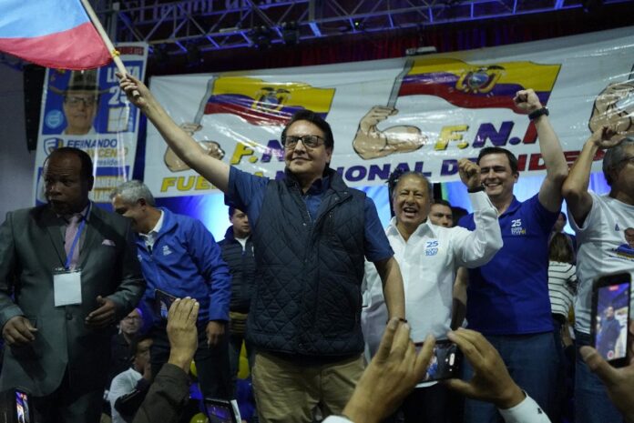 Ligan 6 colombianos con la muerte candidato Ecuador