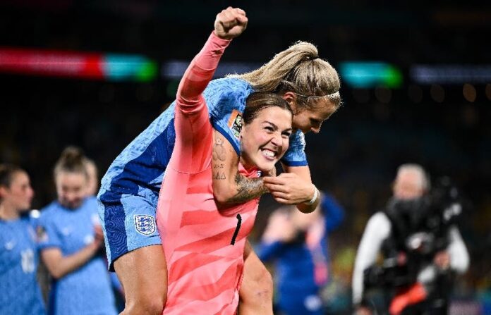 Mundial Femenino: Inglaterra elimina a Australia y va con España a la final