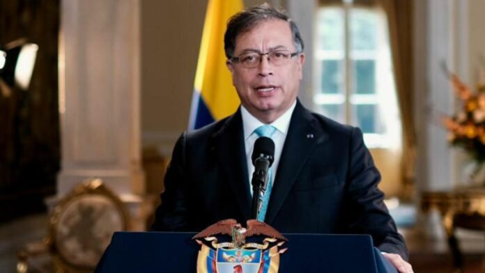 Petro llama a colombianos al diálogo para superar fracturas y avanzar hacia paz e igualdad