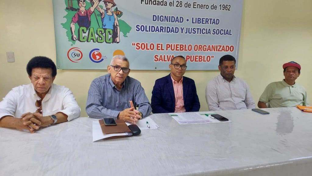Sindicato respalda promulgacion de la Ley 42 23