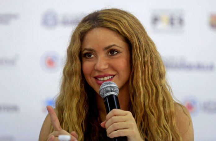 Shakira inaugura un colegio y dice sentirse “inspirada” aunque sin fecha para un nuevo disco
