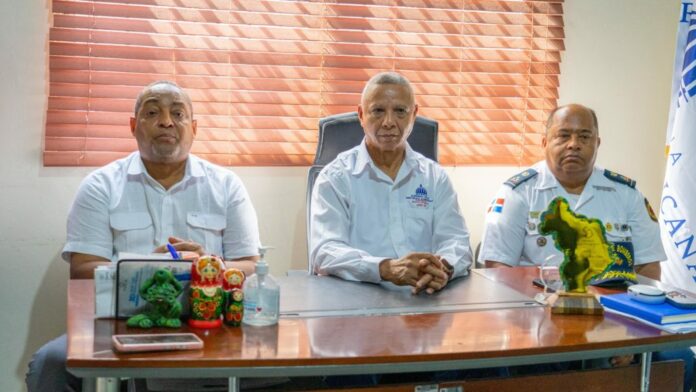 Alcalde José Andújar despliega amplio operativo de prevención y combate del dengue en SDO
