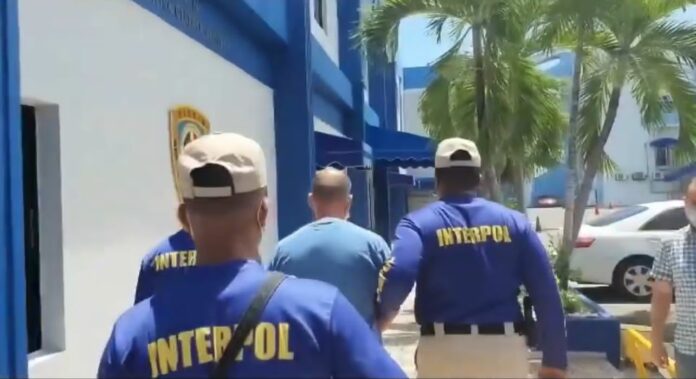 Autoridades capturan en Santiago a dominicano acusado de homicidio y solicitado por la justicia internacional