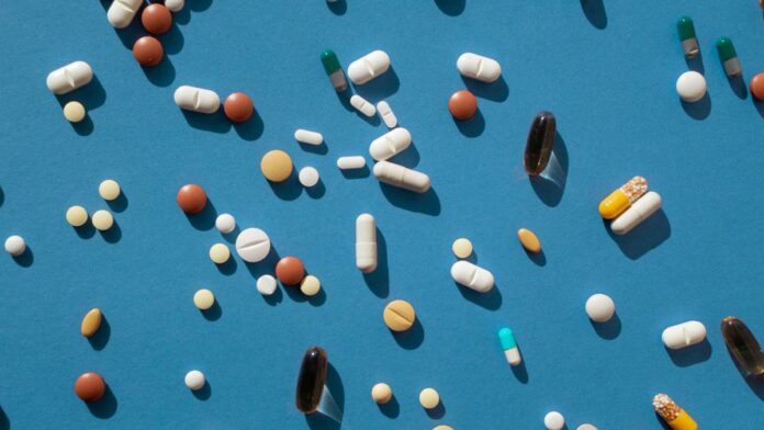 Científicos chinos hallan vía para evitar efectos secundarios en medicamentos antidepresivos