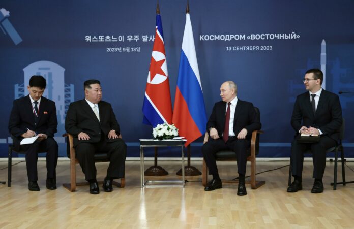 EE.UU., Corea del Sur y Japón advierten a Putin y a Kim sobre cualquier intercambio de armas