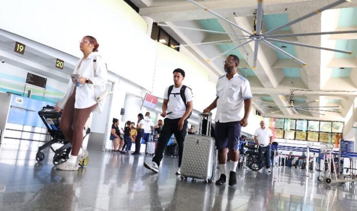 Impulsan iniciativas aumente llegada turista  aeropuerto en Puerto Plata