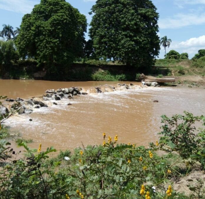 Indrhi asegura no está en riesgo de agua productores