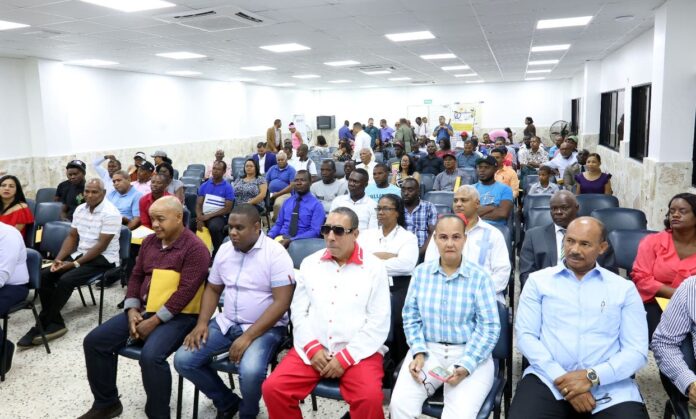 Las deportaciones masivas hacen temblar industria de construcción